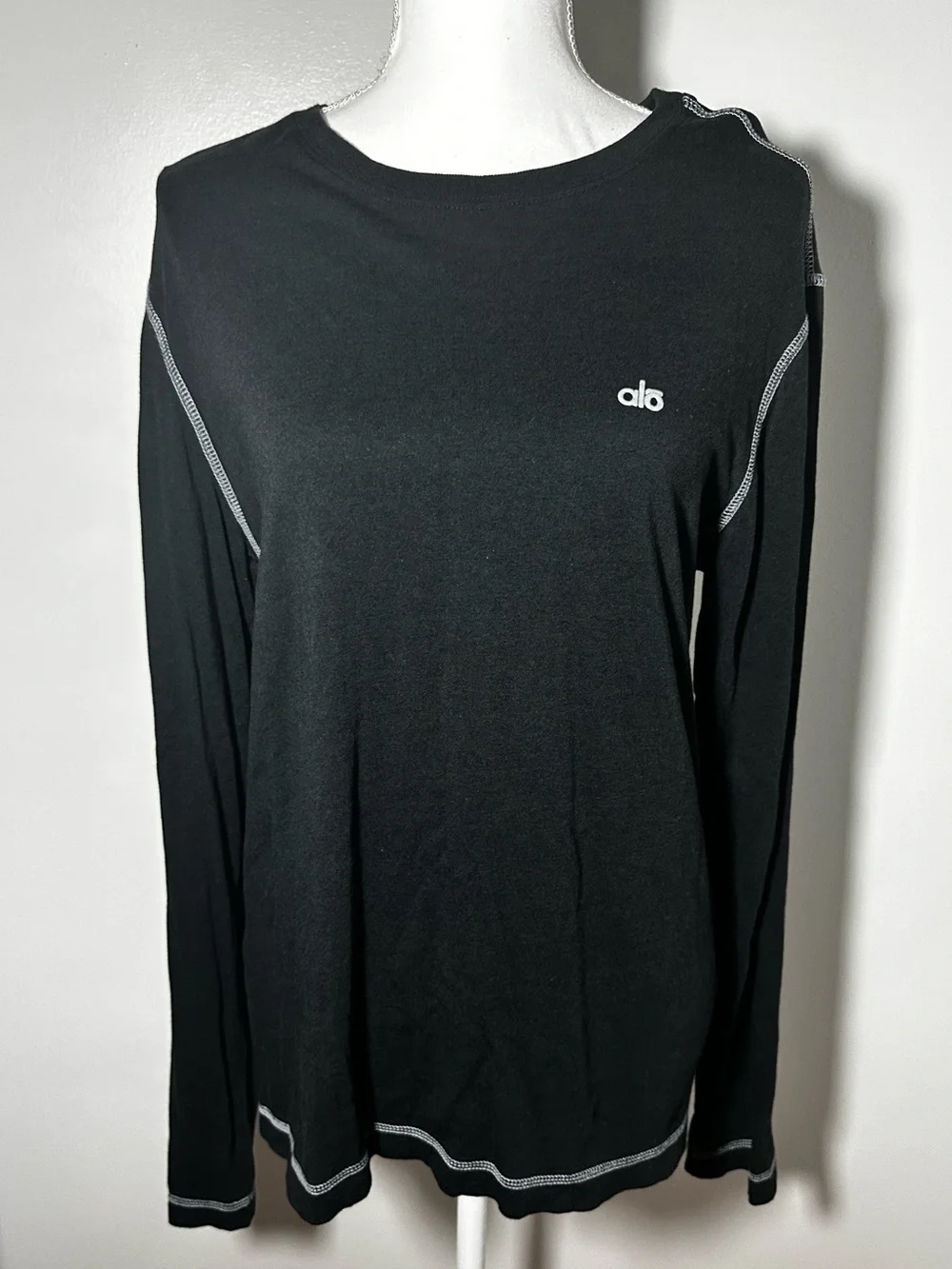 ALO Yoga Cool Fit Crewneck Performance Tee